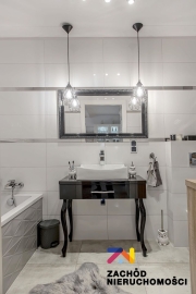 Atrakcyjne Mieszkanie 44 M2 W Apartamentowcu Na Emilii Plater